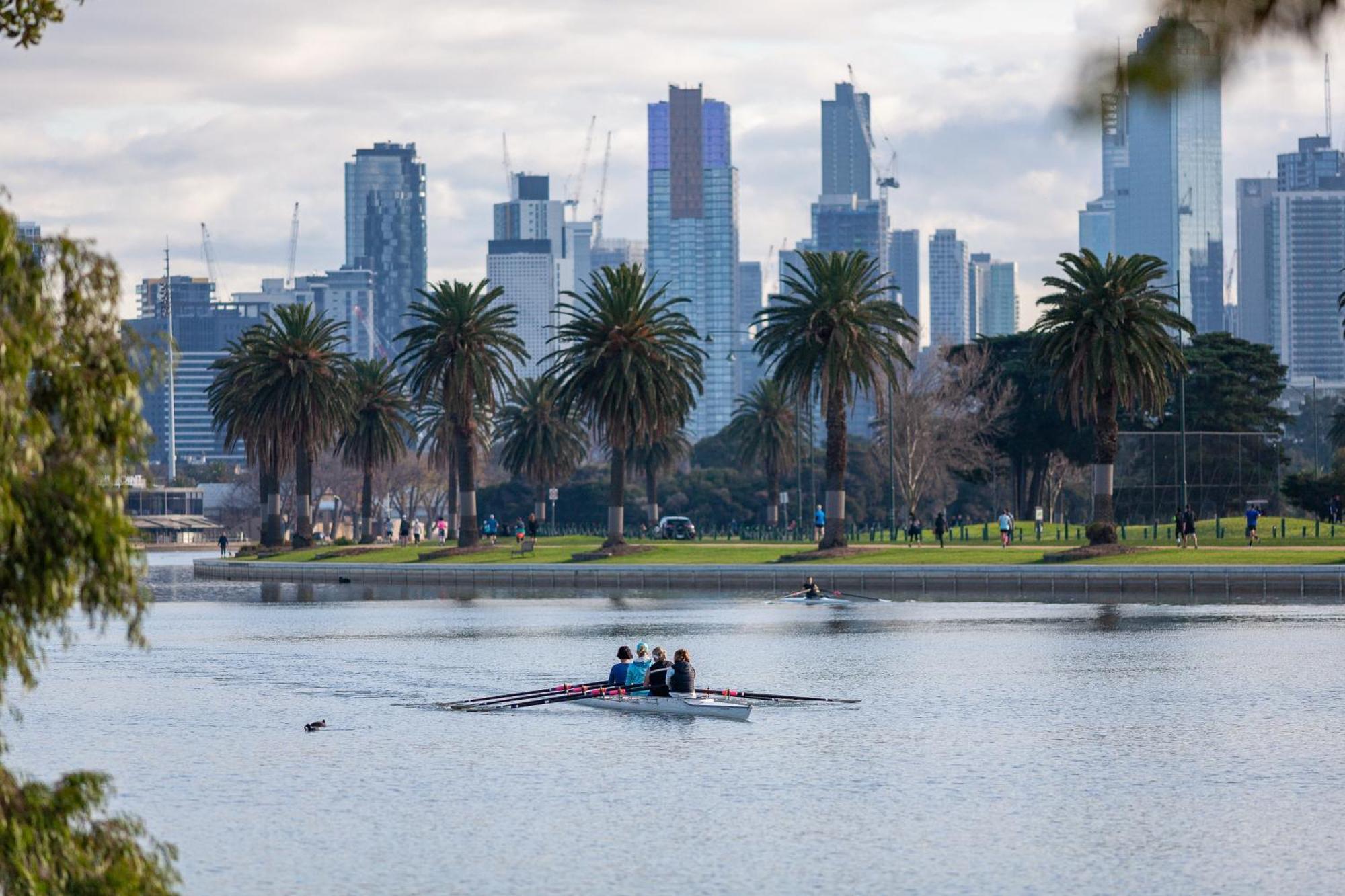 Modern Quiet 1 & 2 Bed Apt Opposite Albert Park Melbourne Bagian luar foto