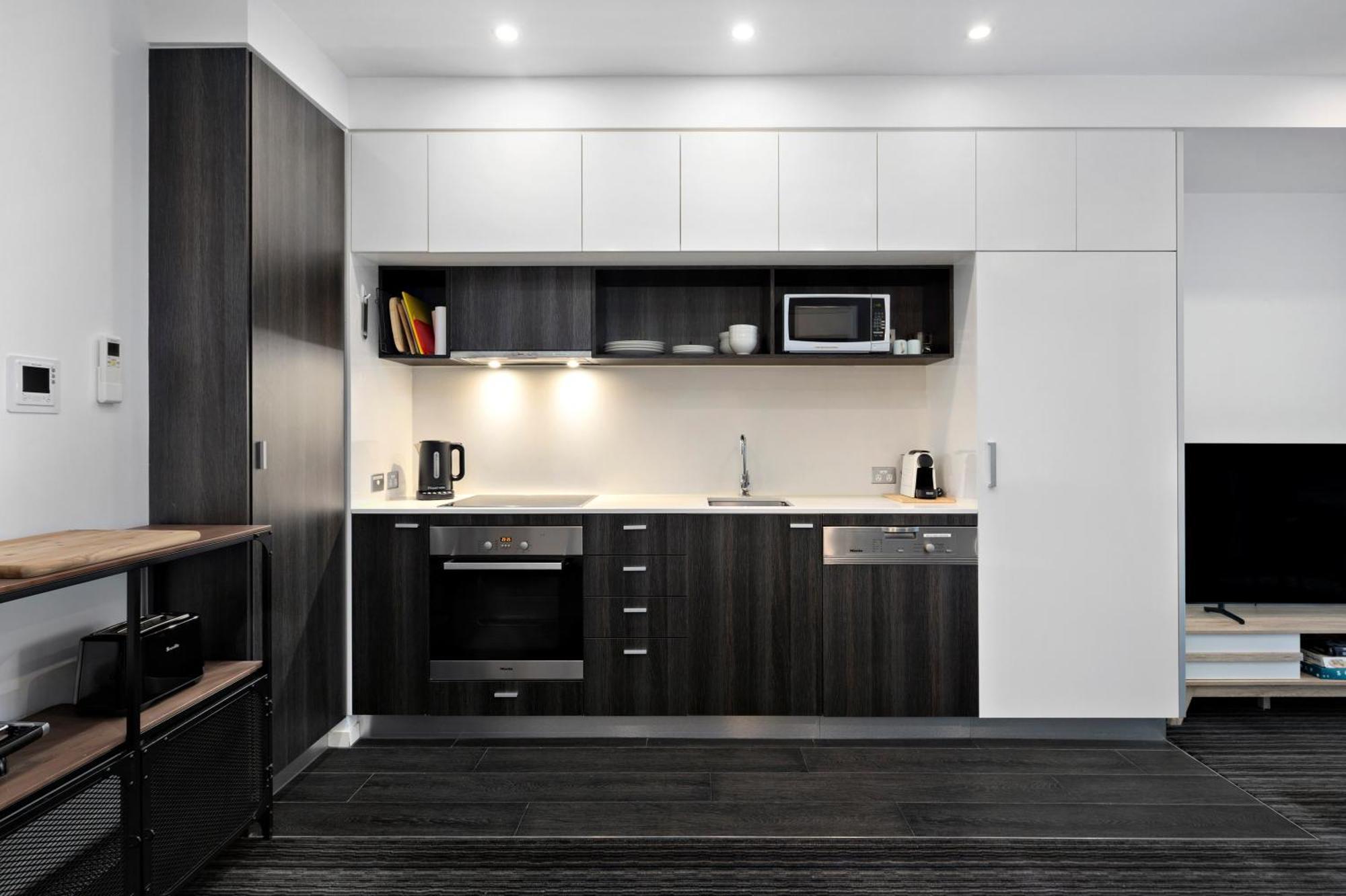 Modern Quiet 1 & 2 Bed Apt Opposite Albert Park Melbourne Bagian luar foto