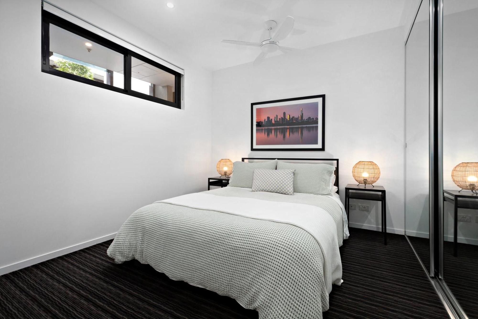 Modern Quiet 1 & 2 Bed Apt Opposite Albert Park Melbourne Bagian luar foto